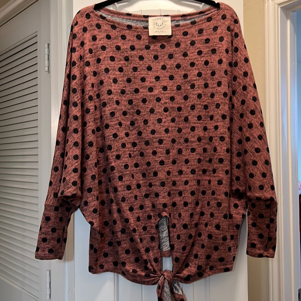 Polka dot top